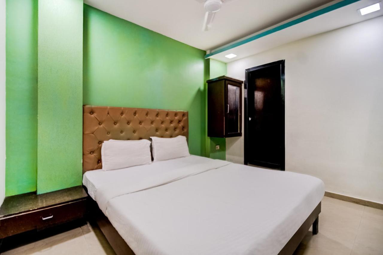Hotel Om Residency Mumbai Exterior photo