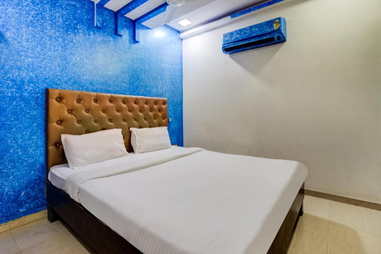 Hotel Om Residency Mumbai Exterior photo