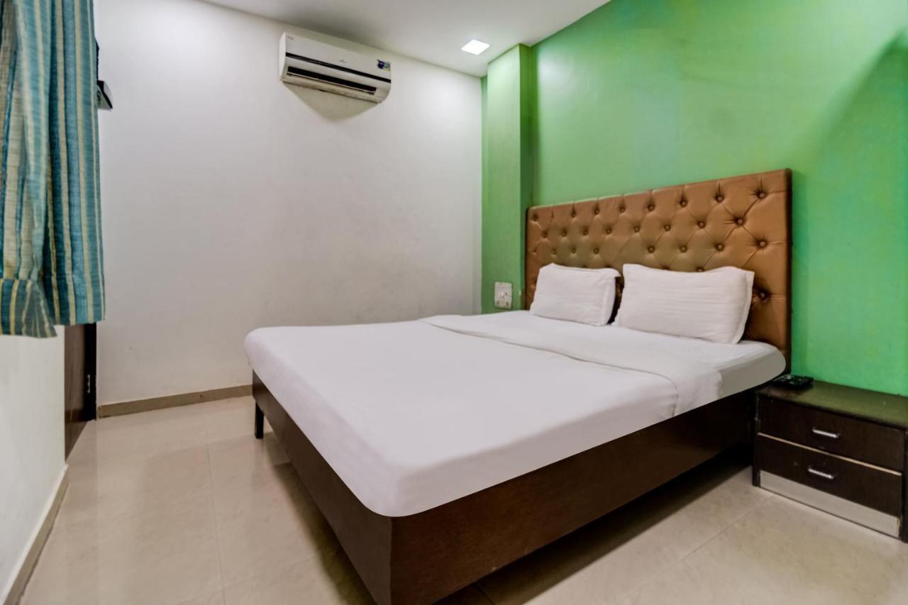 Hotel Om Residency Mumbai Exterior photo