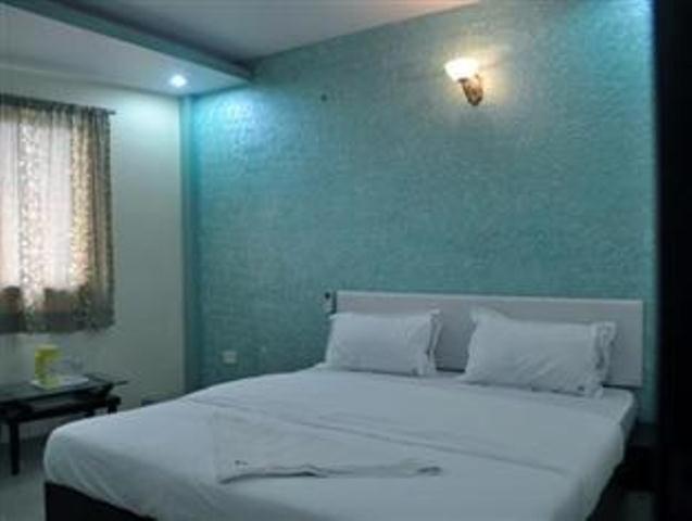 Hotel Om Residency Mumbai Exterior photo