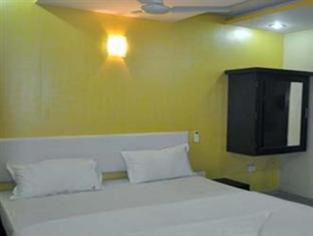 Hotel Om Residency Mumbai Exterior photo